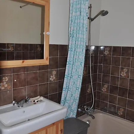 Airelles 11 - Chamroc Immobilier *